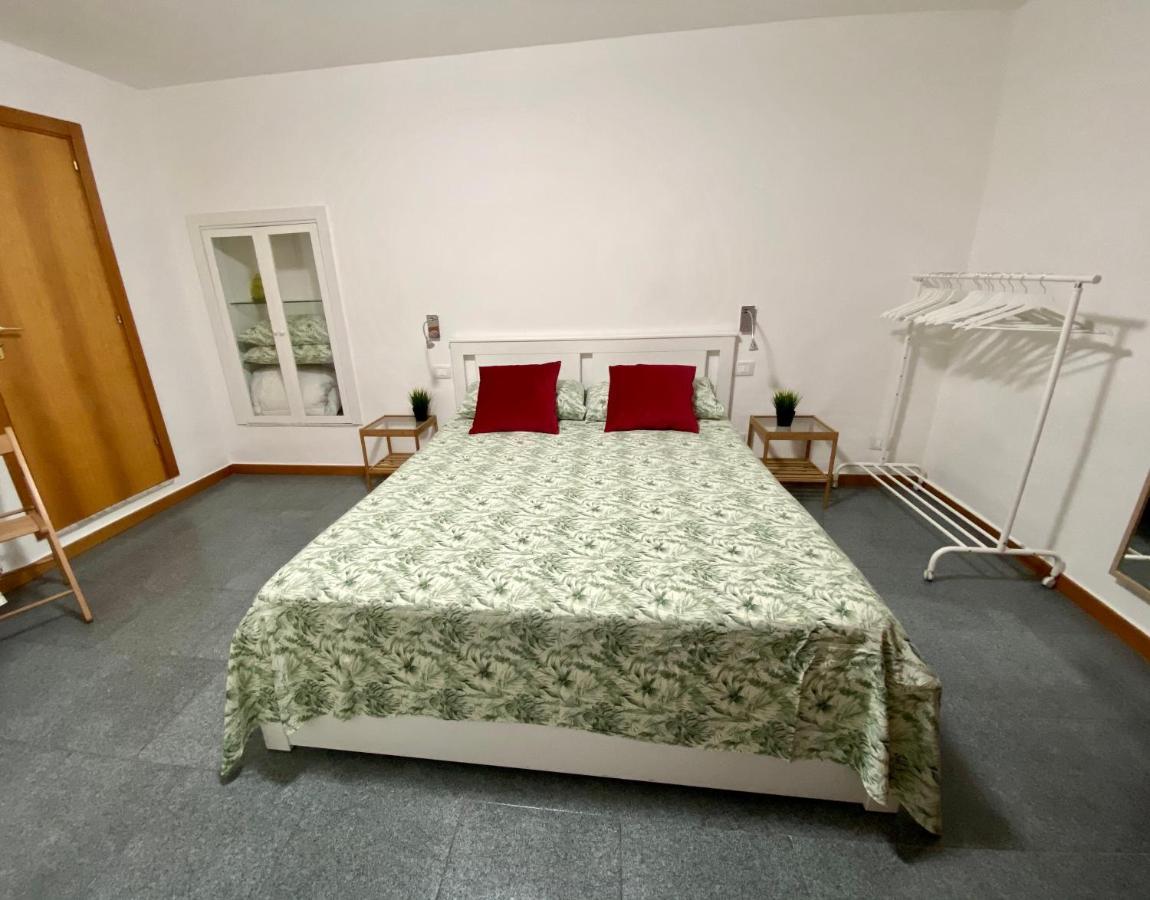 Pisani Apartment Bari Eksteriør billede