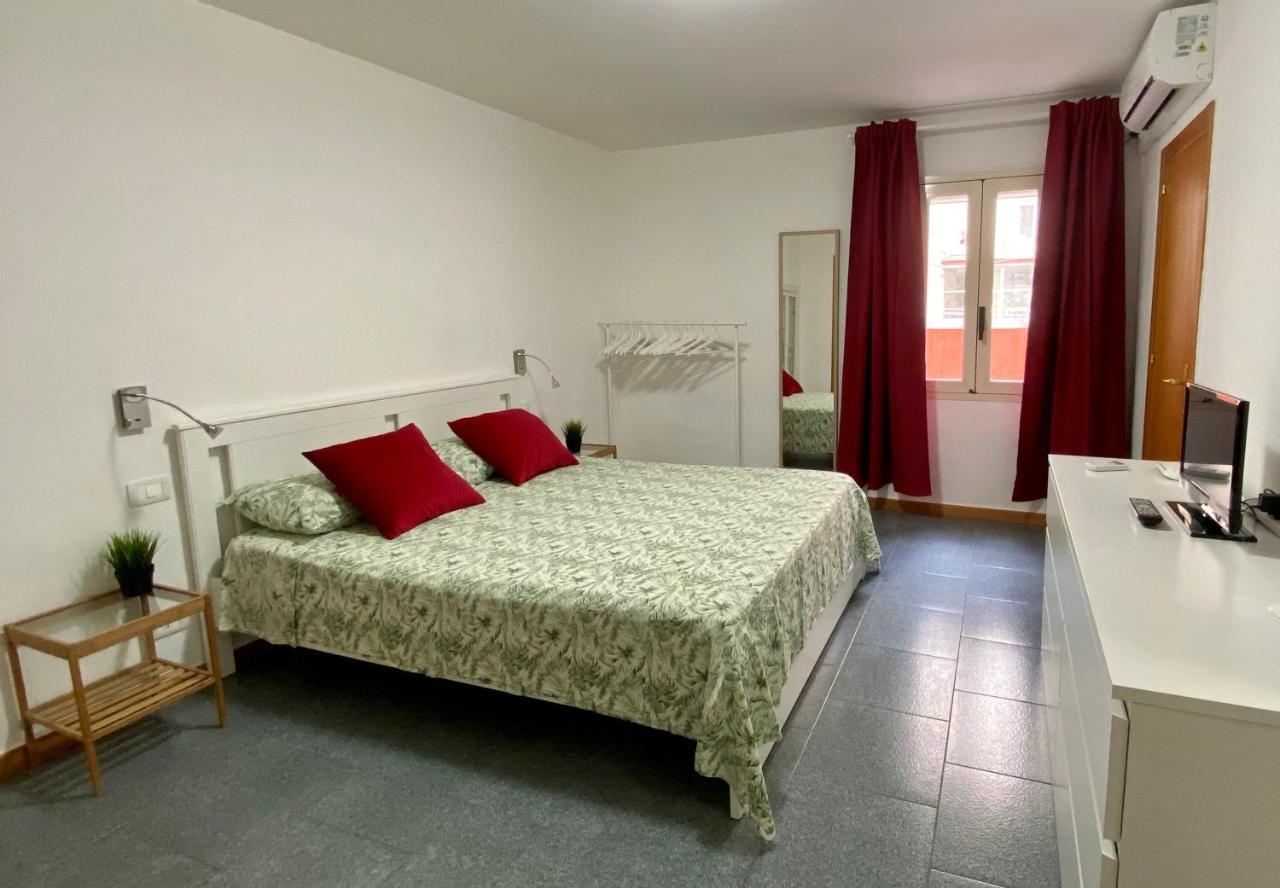 Pisani Apartment Bari Eksteriør billede